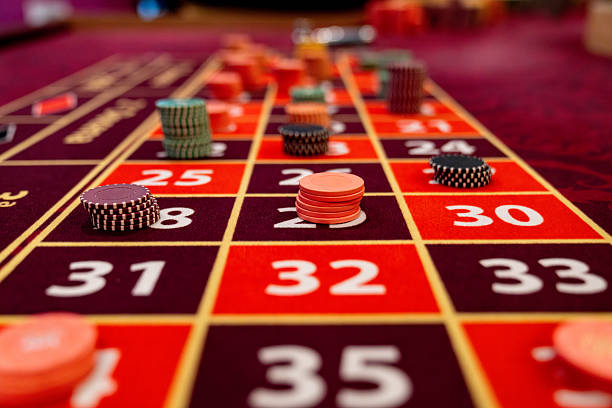 Live blackjack table on jakseltoto bio with dealer and player cards visible